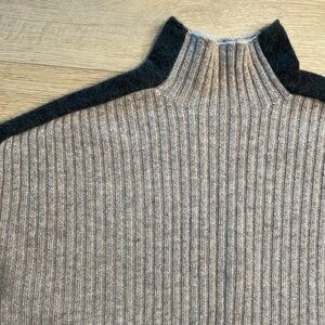 Garnet Hill Cashmere Retro Sweater. Sz S